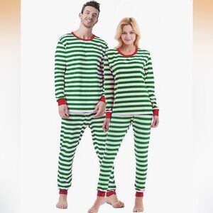 Women’s Christmas Pajama Set